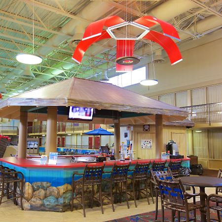 Holiday Inn Fargo By Ihg Bagian luar foto