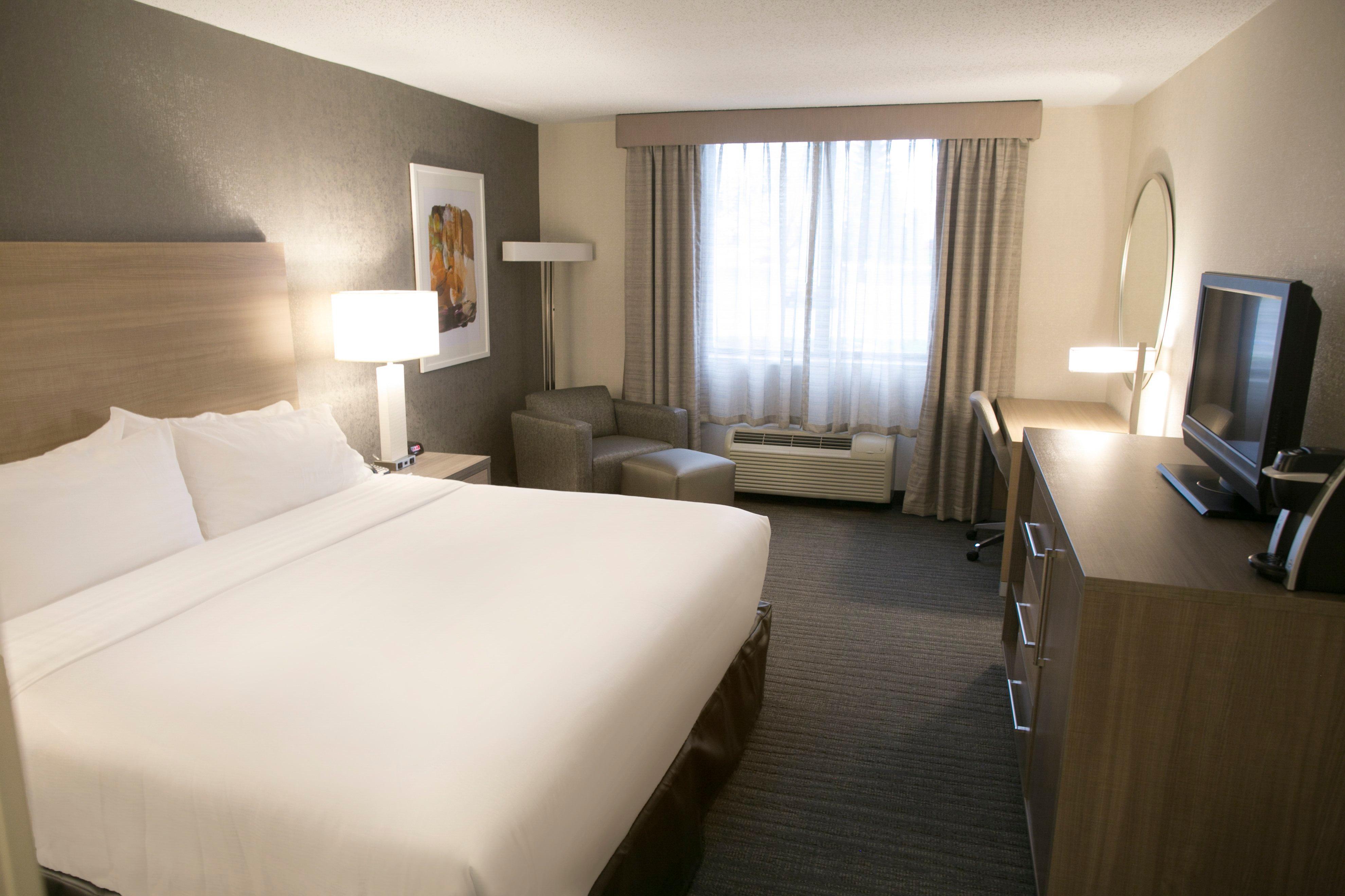 Holiday Inn Fargo By Ihg Bagian luar foto