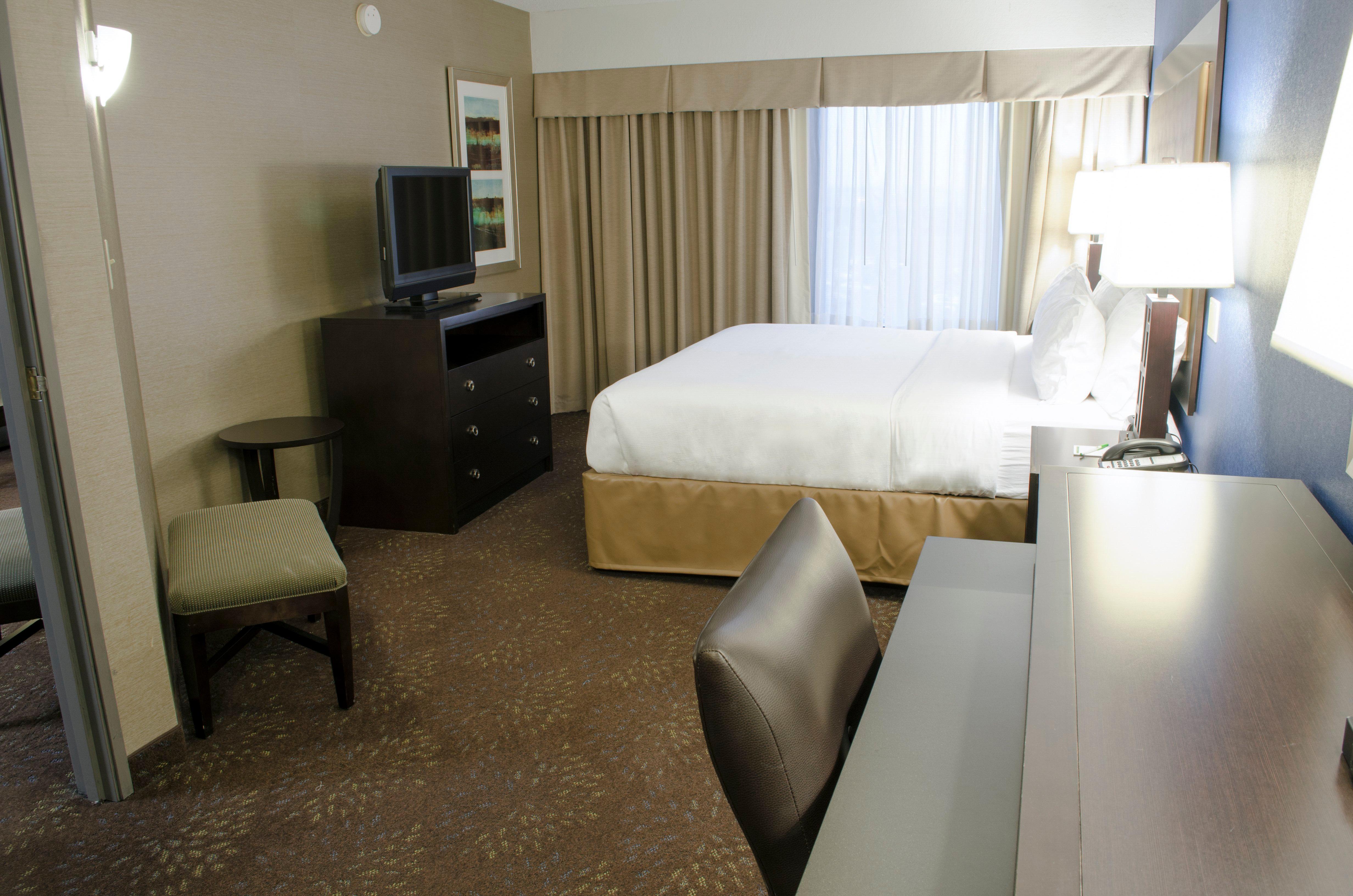 Holiday Inn Fargo By Ihg Bagian luar foto