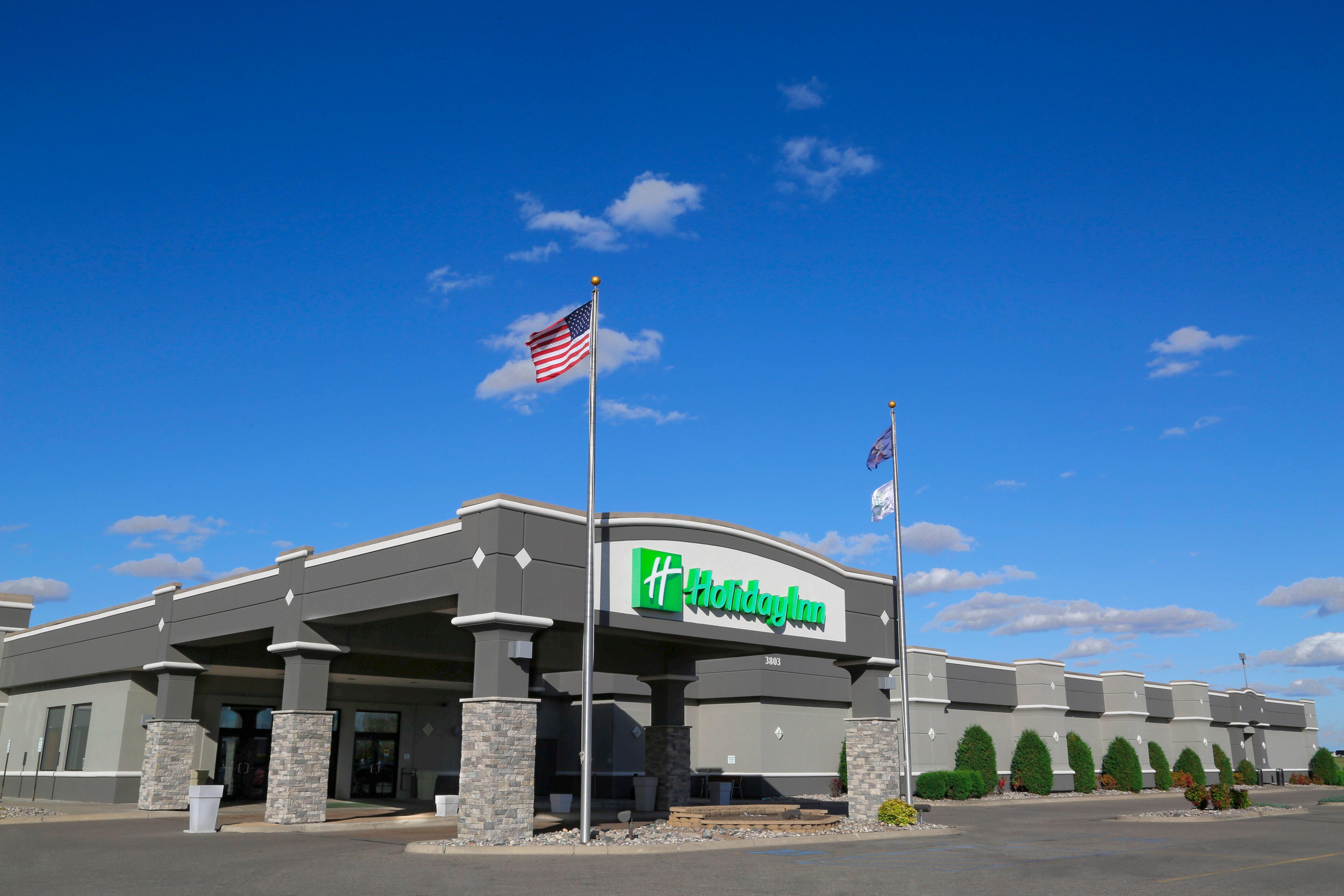Holiday Inn Fargo By Ihg Bagian luar foto